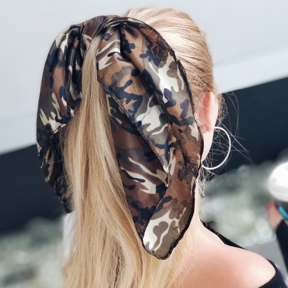 Video! Camo Print Scarf Hair Tie mask Bandana - Picture 1 of 6